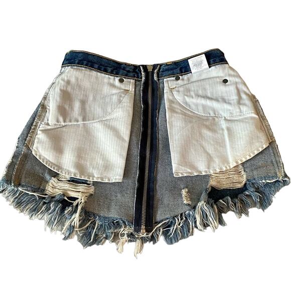 CARMAR Los Angeles Sz 26 Waist Small Denim Striped Beatrice Zip Front Mini Skirt - Picture 13 of 16